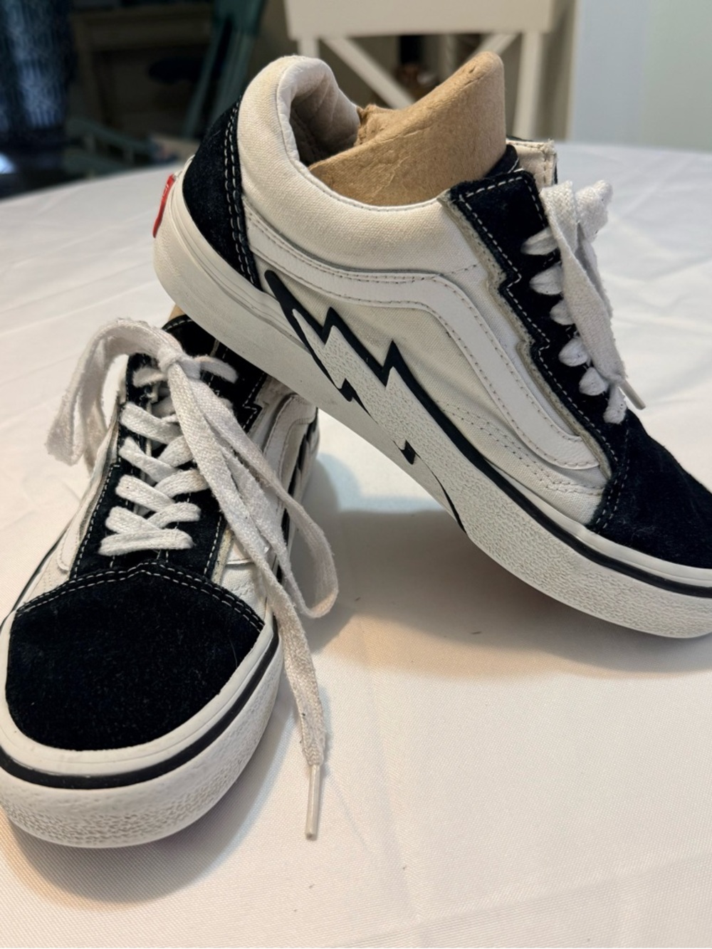 Vans Old Skool BOLT low skate sneaker size 4 men's or big boy or girl 5.5